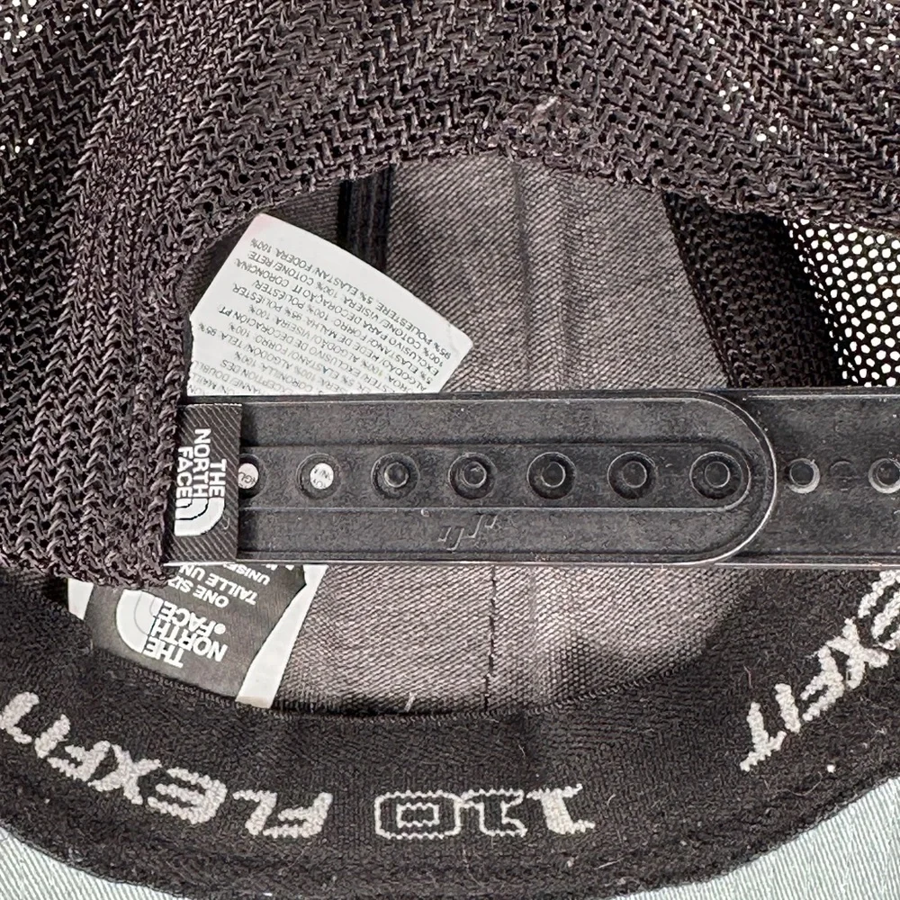 The North Face Truckers Cap Slightly‎ Distressed